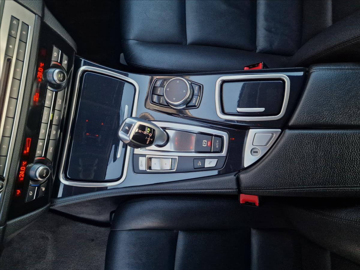 BMW Řada 5
