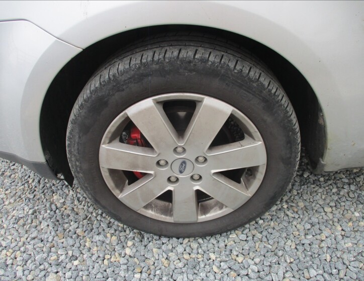 Ford C-MAX 21