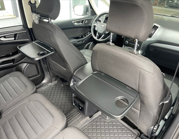Ford Galaxy 26