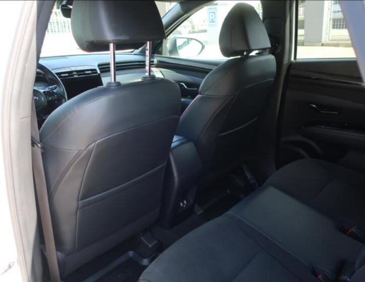 Hyundai Tucson 13