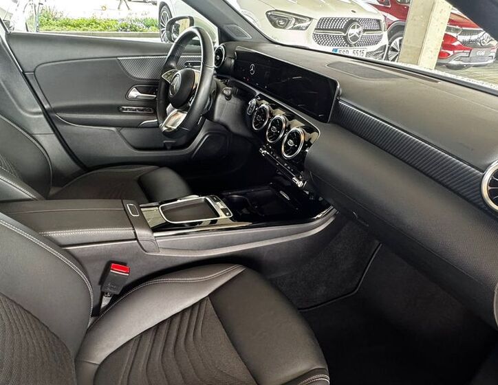 Mercedes-Benz Třídy A 10