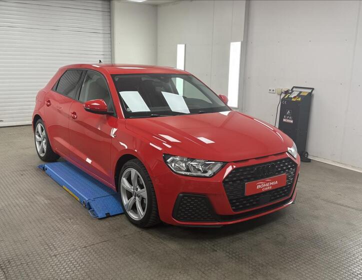 Audi A1 1
