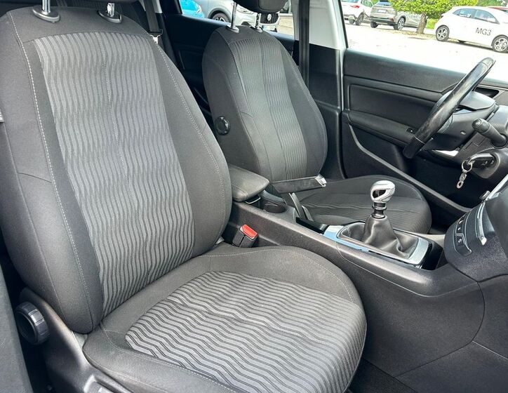 Peugeot 308 14