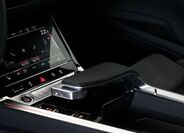 Audi e-tron 21