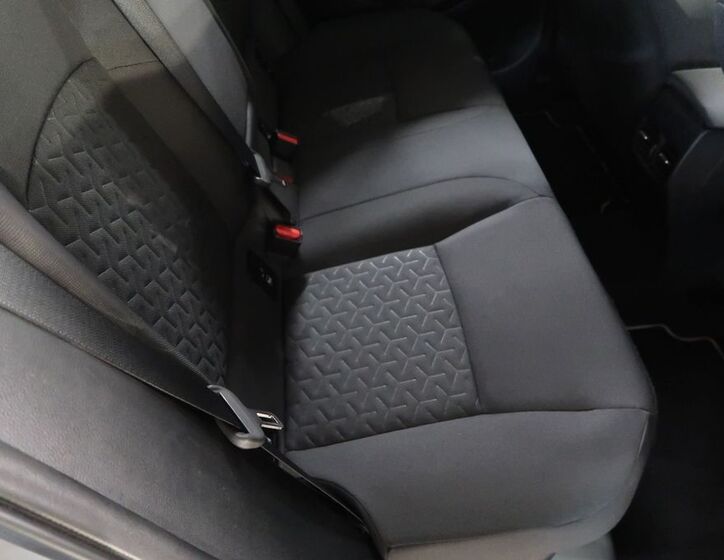 Toyota Corolla 12