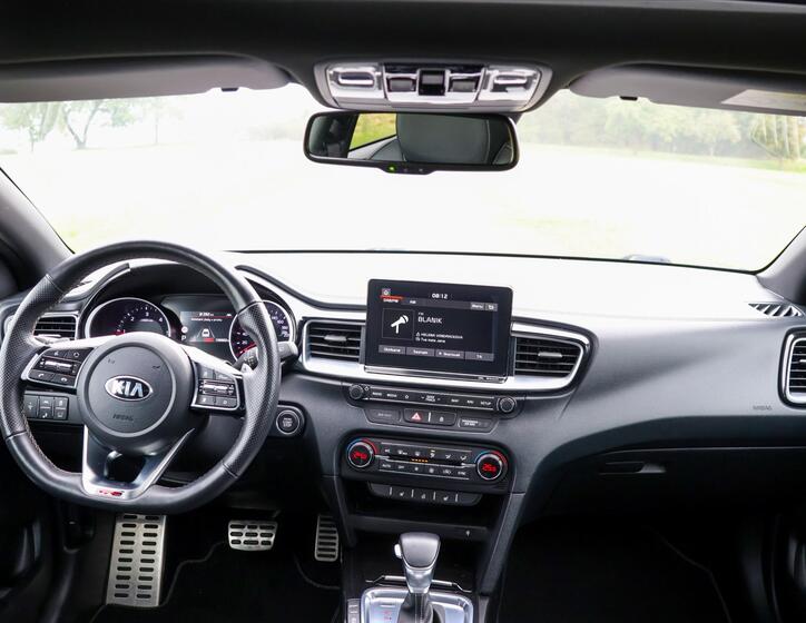 KIA ProCeed 32