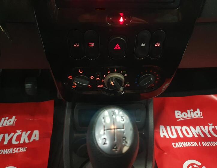 Dacia Duster 15