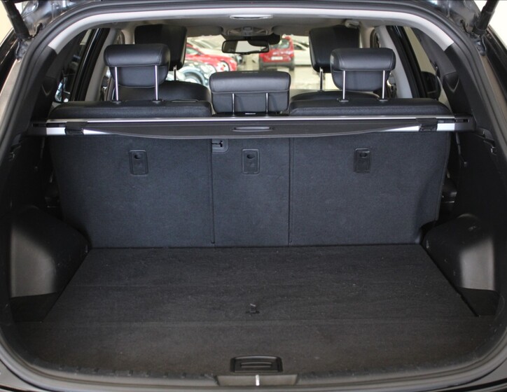 Hyundai Santa Fe 28