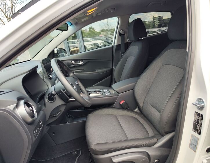 Hyundai Kona 9