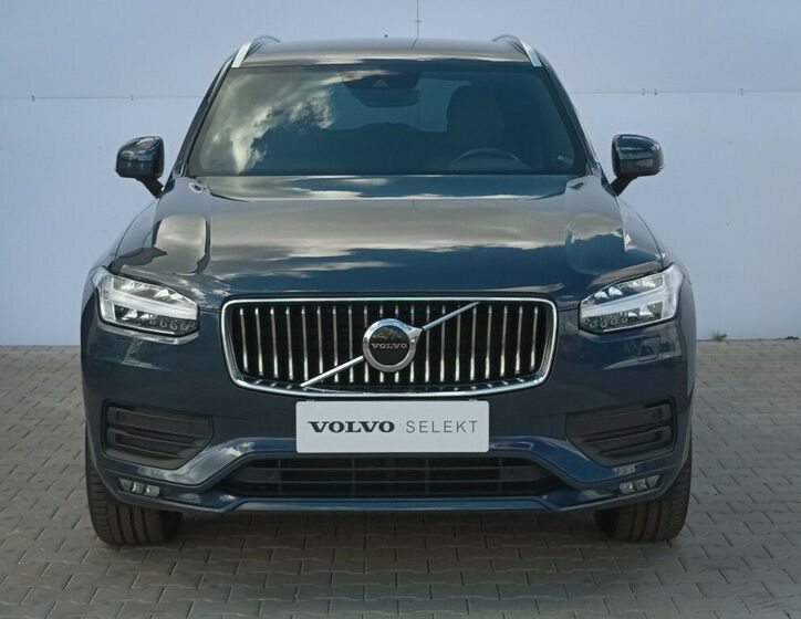 Volvo XC90 4