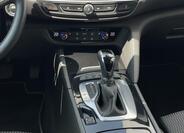 Opel Insignia 13