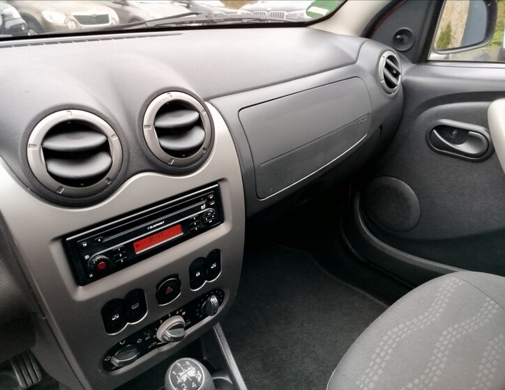 Dacia Sandero 17