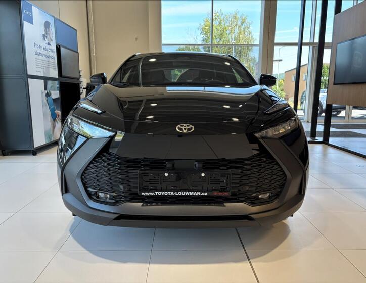 Toyota C-HR 2