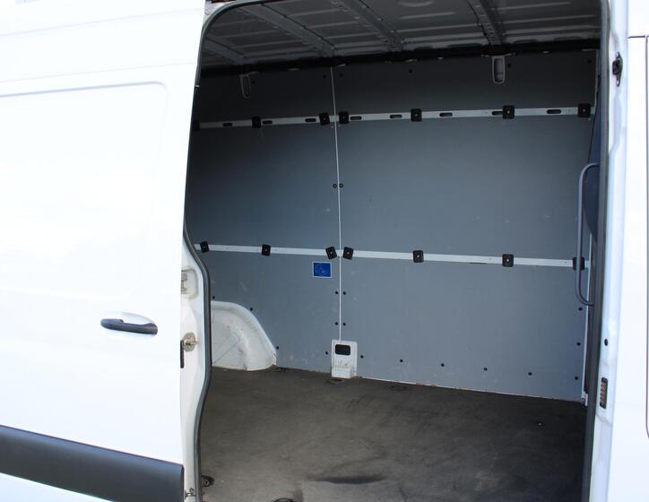 Mercedes-Benz Sprinter 8