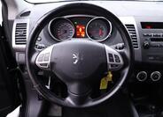 Peugeot 4007 21