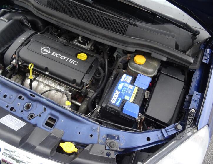 Opel Zafira 25