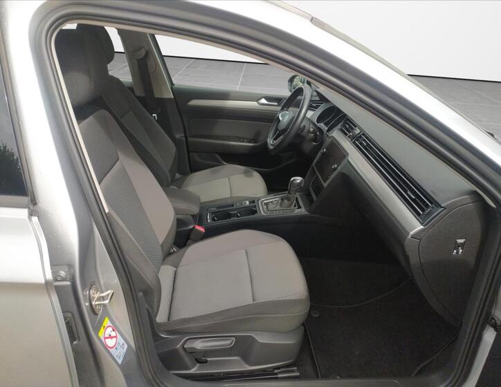 Volkswagen Passat 18