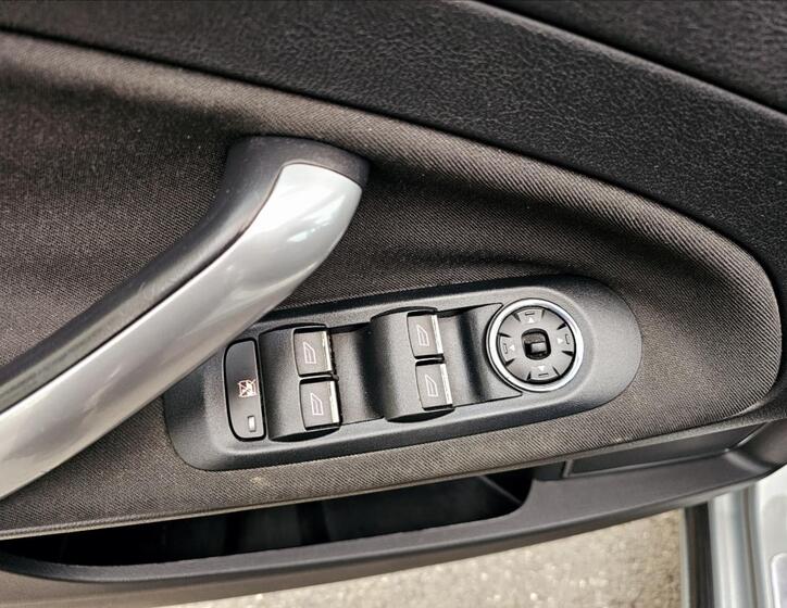 Ford Mondeo 13