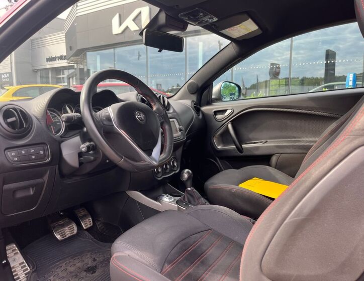 Alfa Romeo MiTo 5