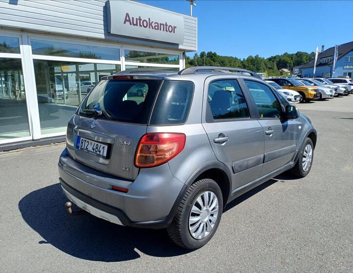 Suzuki SX4 2