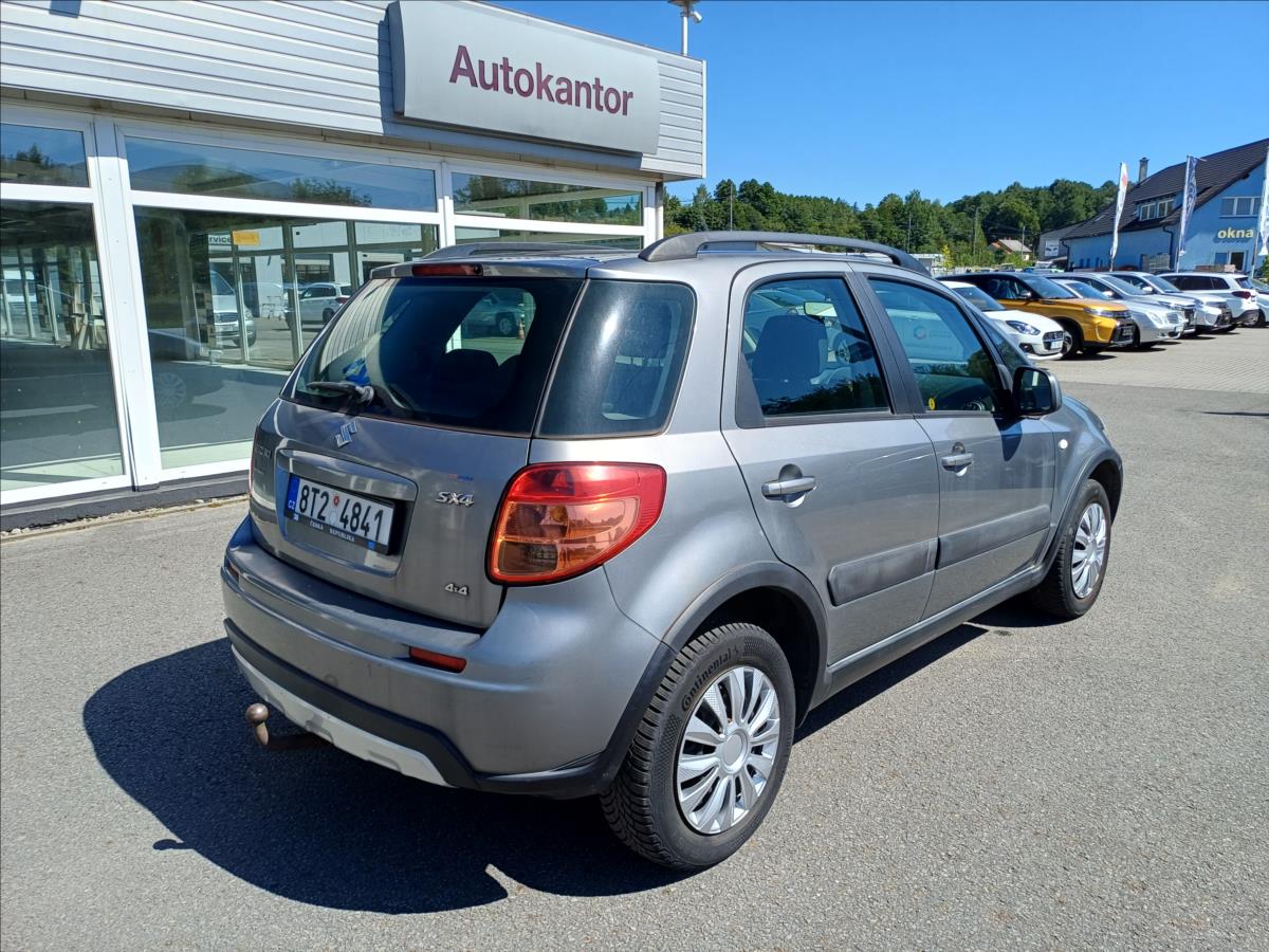 Suzuki SX4