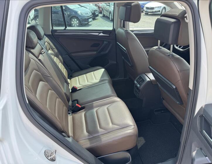 Volkswagen Tiguan 11