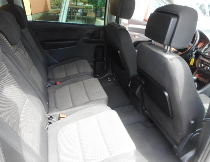 Volkswagen Sharan 22