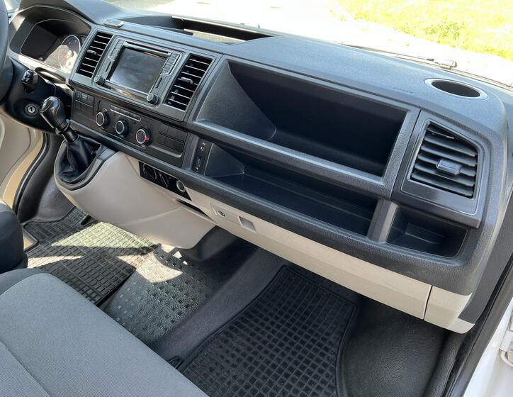 Volkswagen Transporter 15