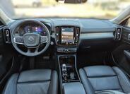 Volvo XC40 9