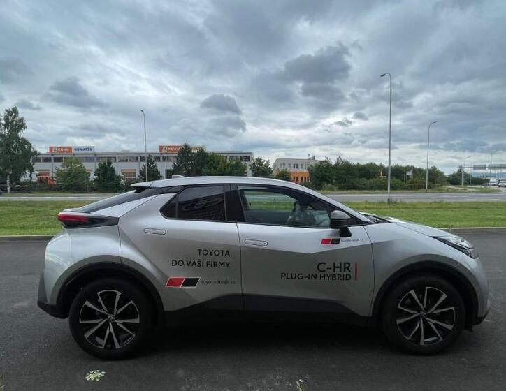 Toyota C-HR 8