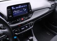 Hyundai i30 24