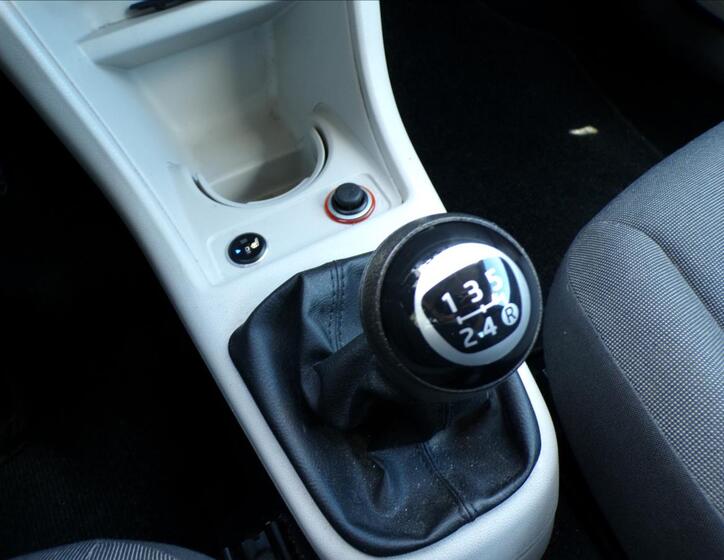 Volkswagen up! 11