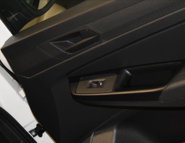 Volkswagen Caddy 17