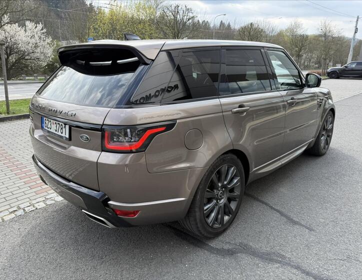 Land Rover Range Rover Sport 7