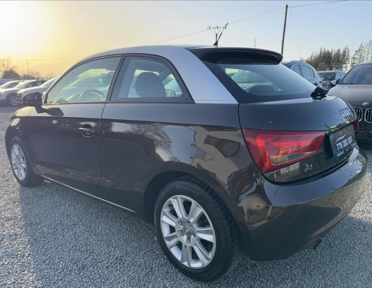 Audi A1 5