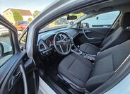 Opel Astra 8