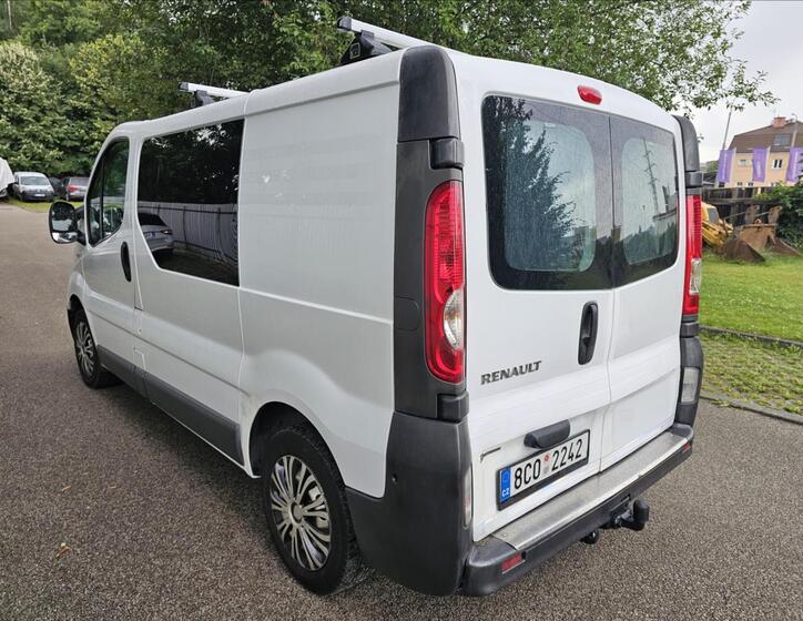 Renault Trafic 4