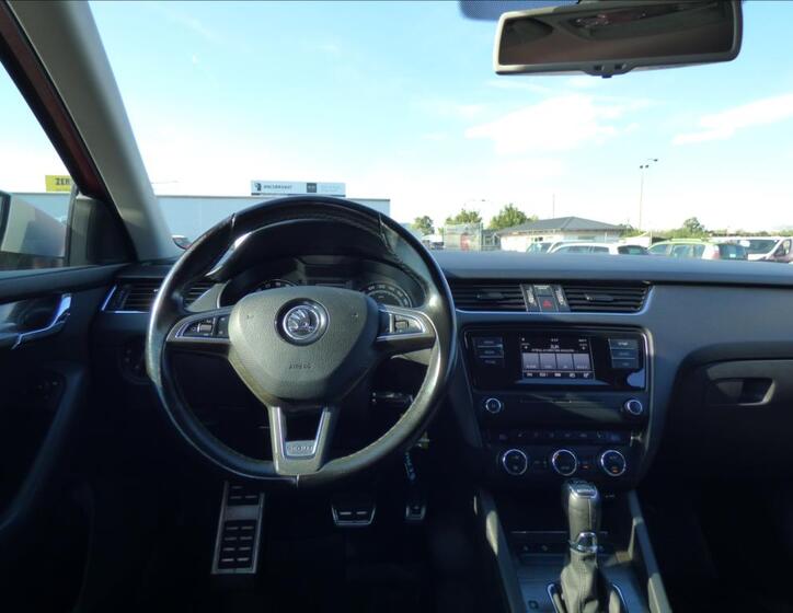 Škoda Octavia 13