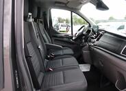 Ford Transit Custom 13