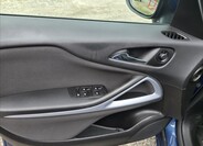 Opel Zafira 9
