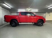 Toyota Hilux 4