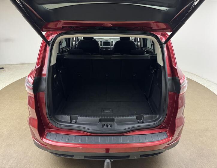 Ford S-MAX 52