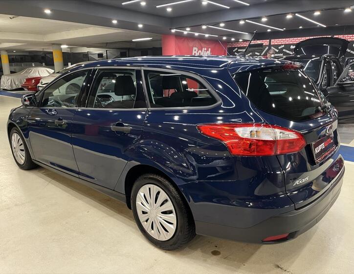 Ford Focus 6