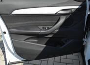 BMW X1 8