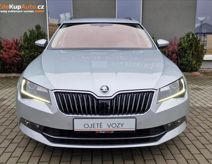 Škoda Superb 4