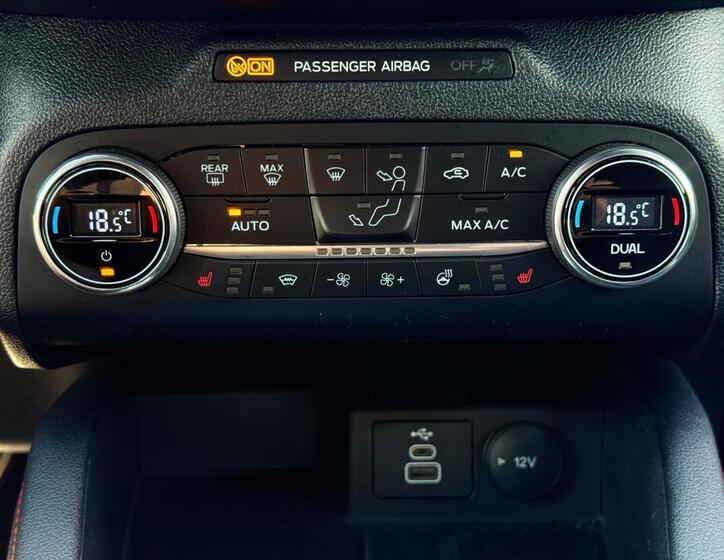 Ford Kuga 28