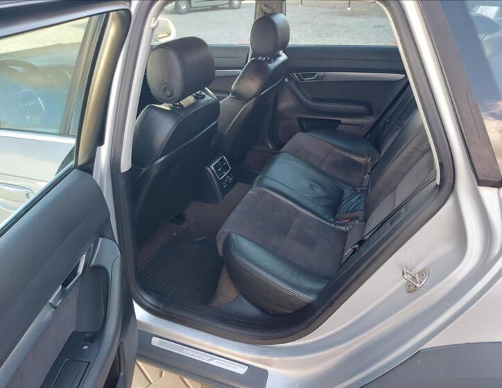 Audi A6 Allroad 14