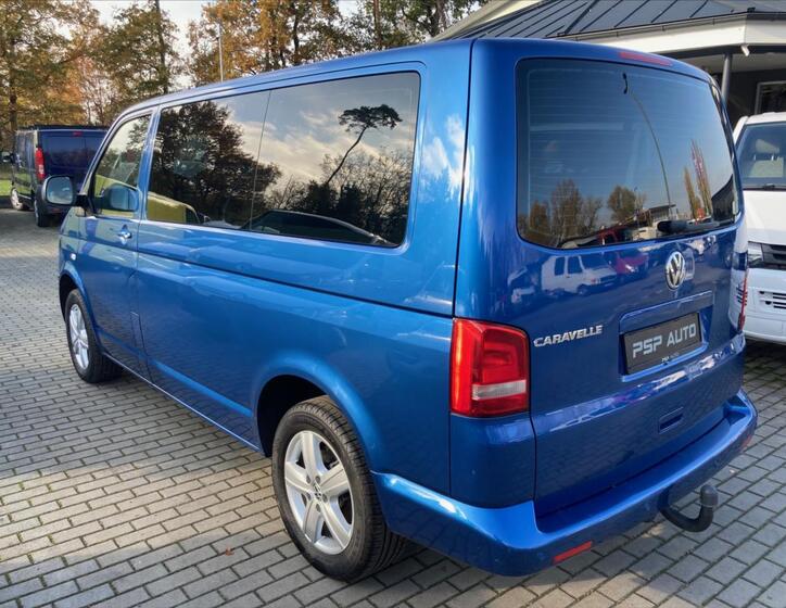 Volkswagen Caravelle 9