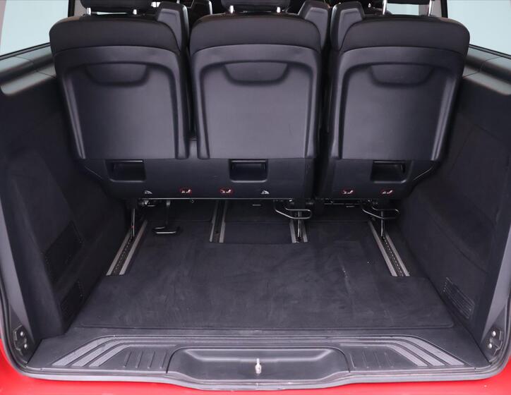 Mercedes-Benz Vito 10