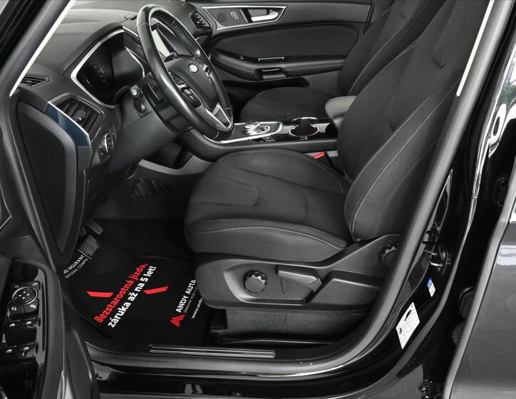 Ford S-MAX 9